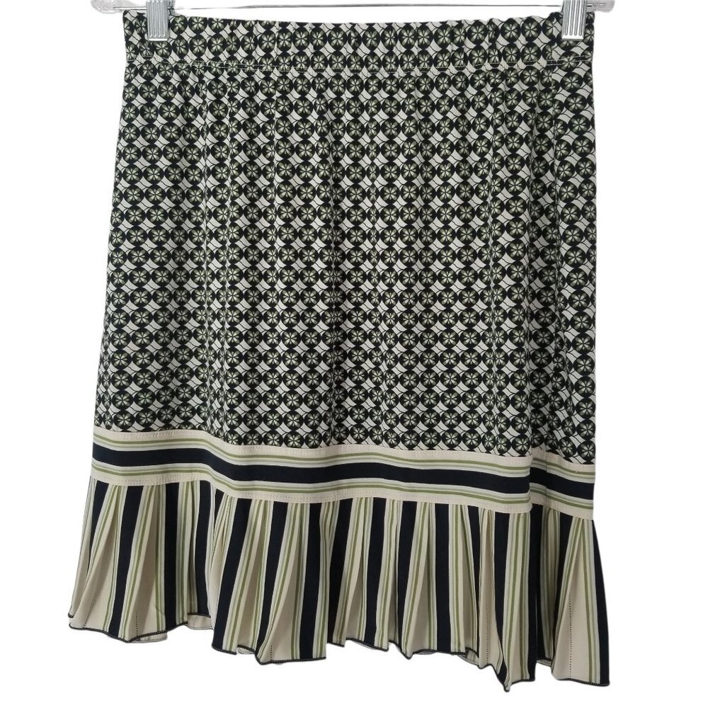 Max Studio Green & Black Geo Print Ruffle Hem Pull On Skirt Medium